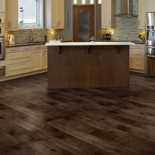 Wood look waterproof flooring in Hanford, CA from Stockdale Tile